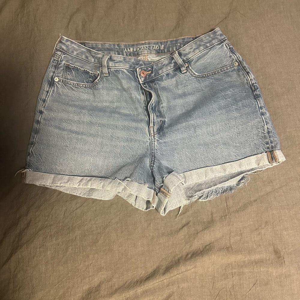 American Eagle Outfitters Women's Blue Denim Shorts